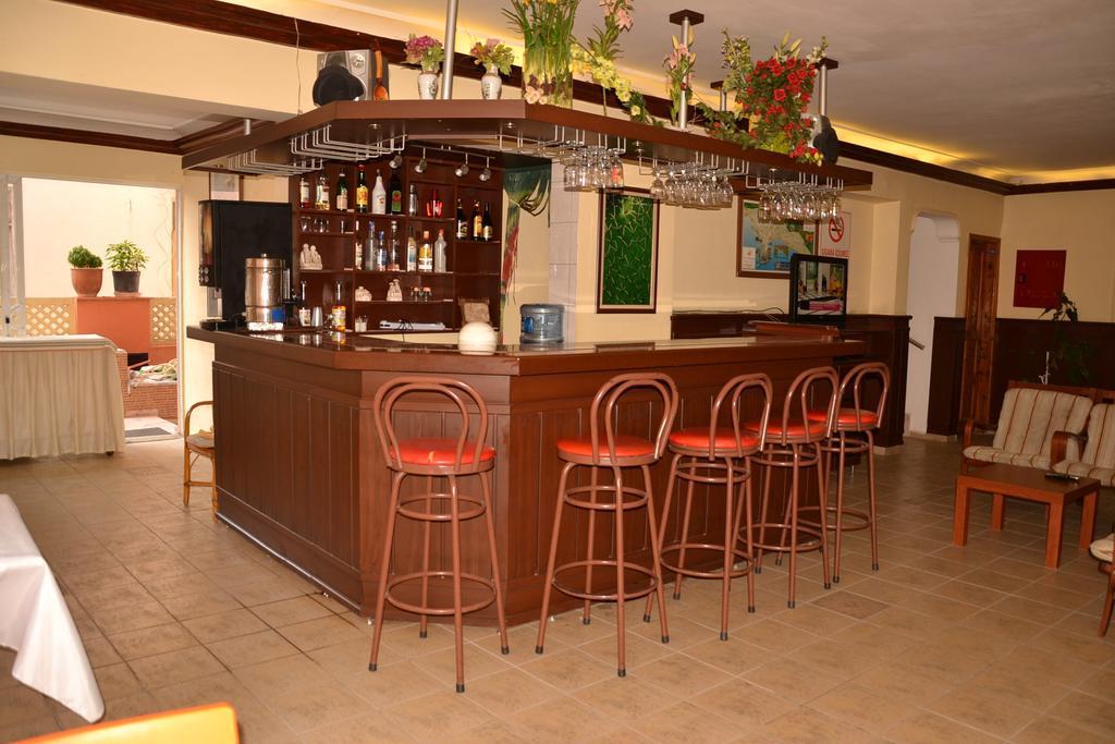 Otel Huzuray 2*
