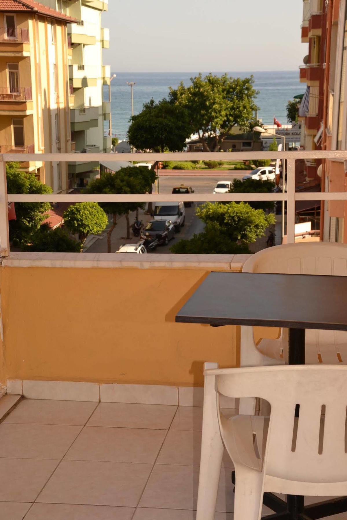 Otel Huzuray